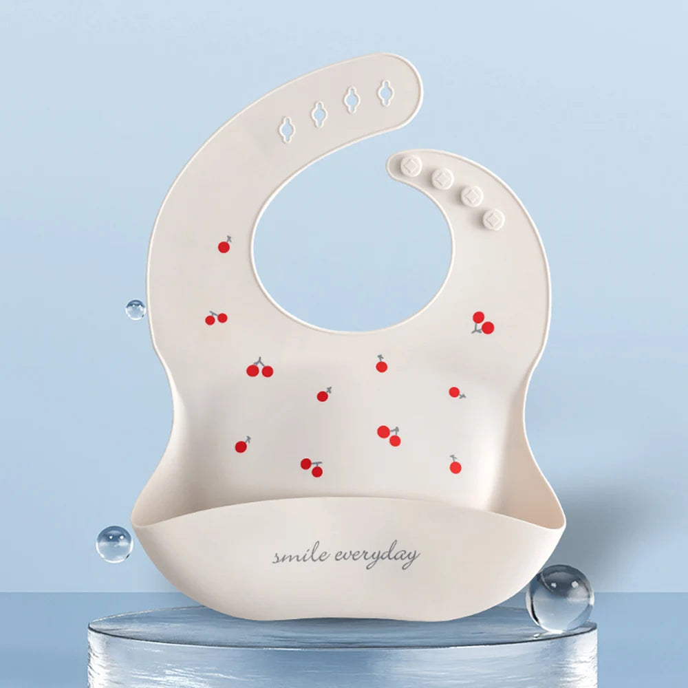 Patterned bib with collector