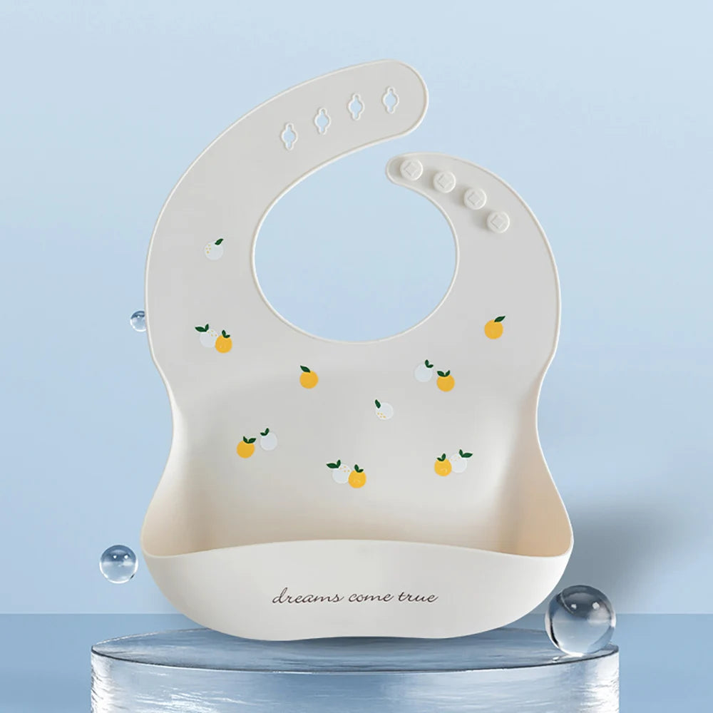 Patterned bib with collector