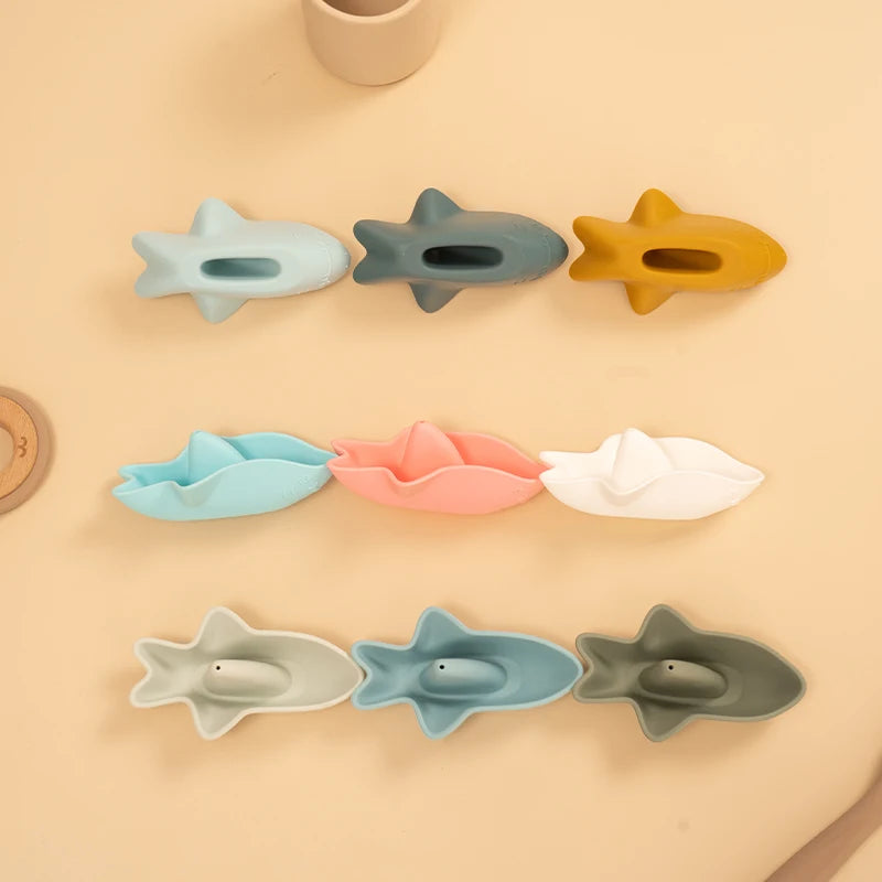 Shark boat bath games