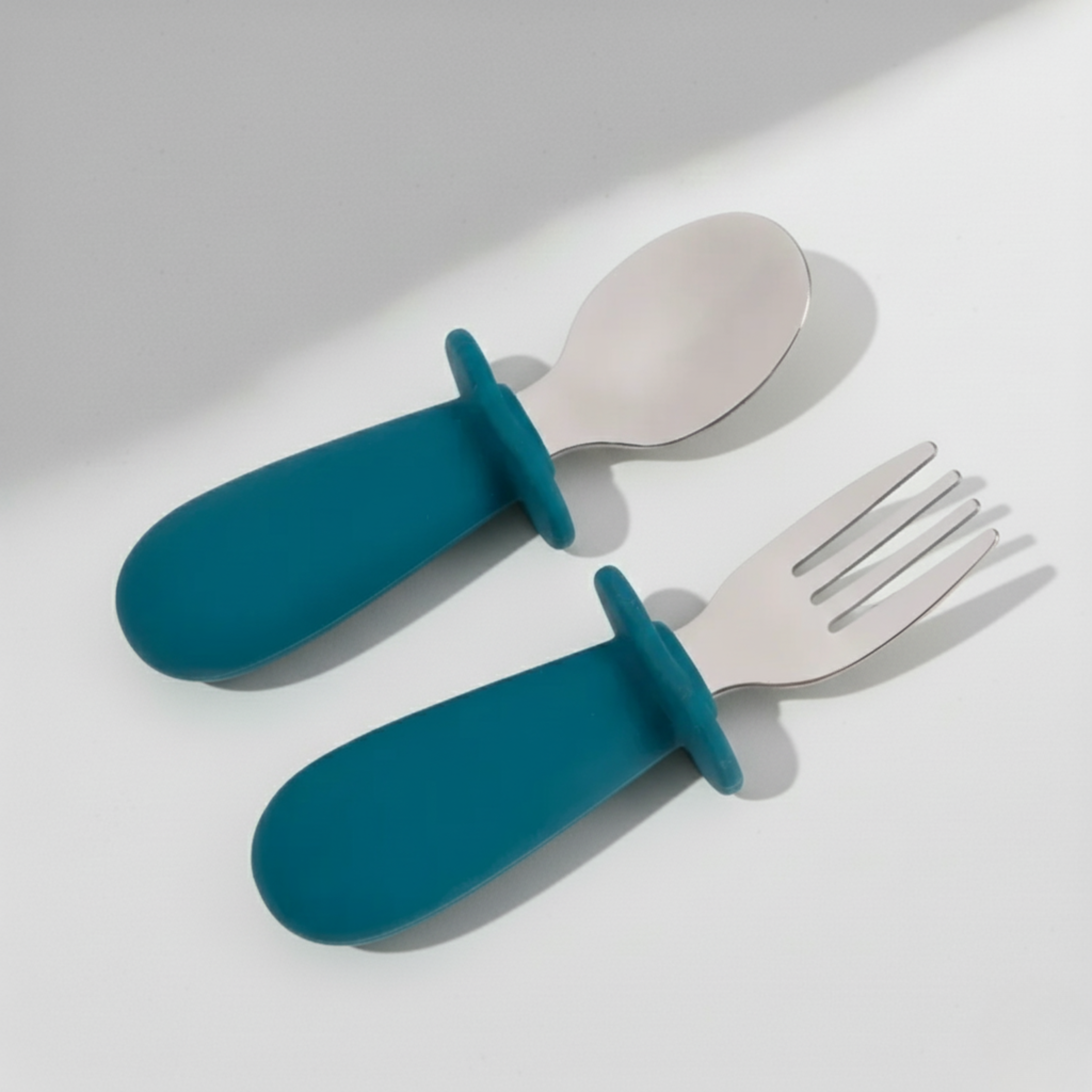 Ensemble de couverts ergonomique