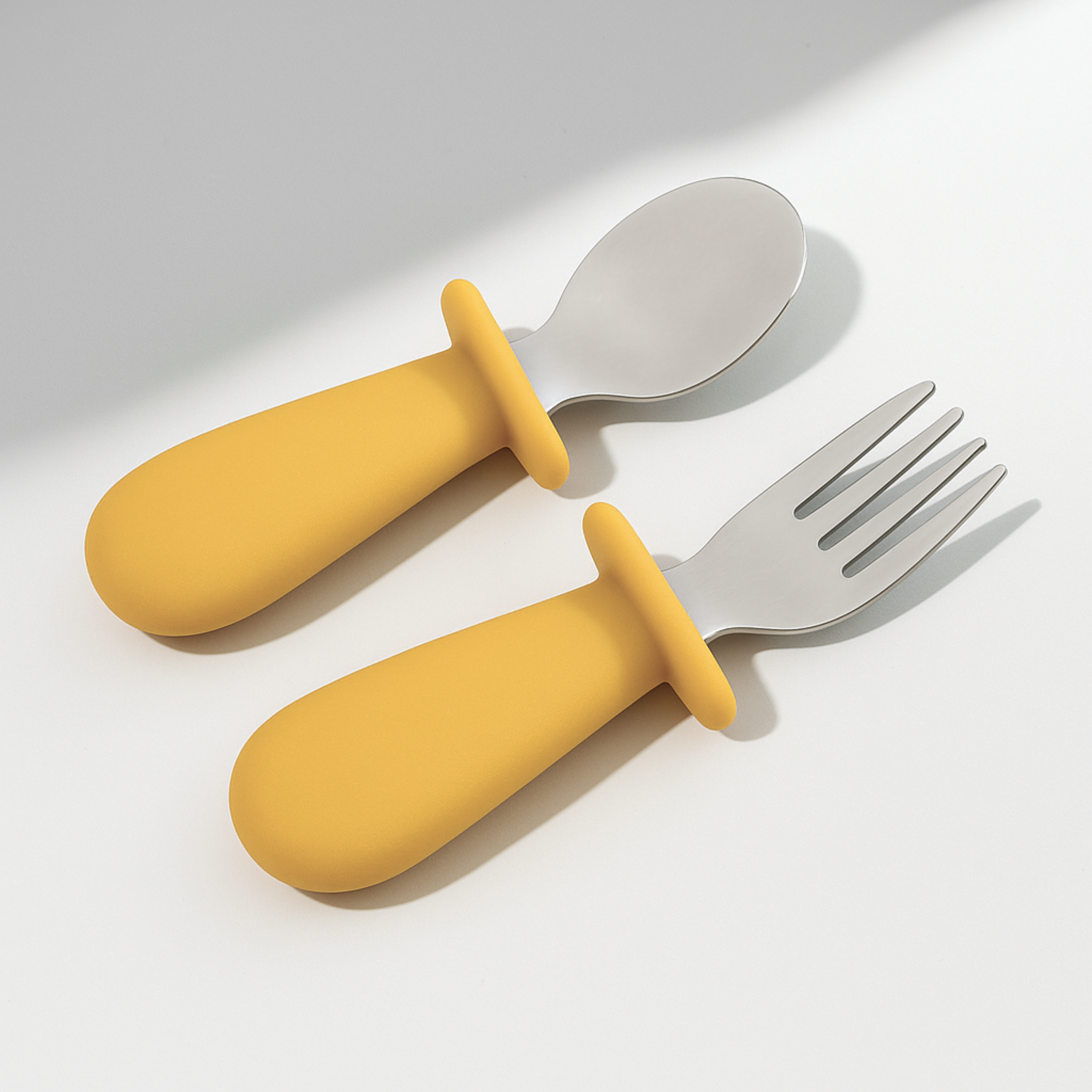 Ensemble de couverts ergonomique